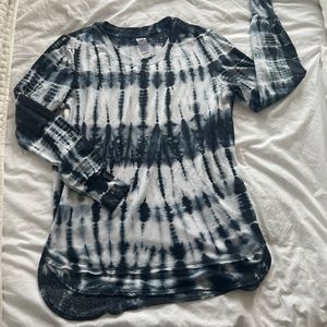 Tye-Dye Long-Sleeve T (SO SOFT)
